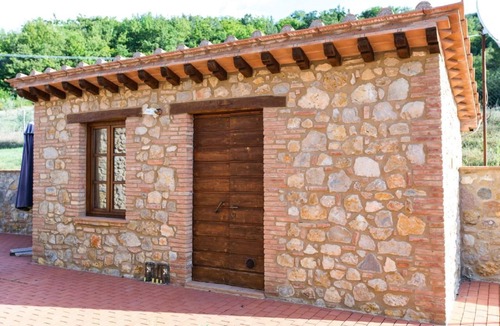 Montecatini Val di Cecina Apartment | Flat with garden, barbecue and terrace