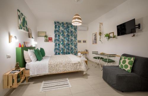 Fuorigrotta Bed & Breakfast | Flegreo bed and breakfast