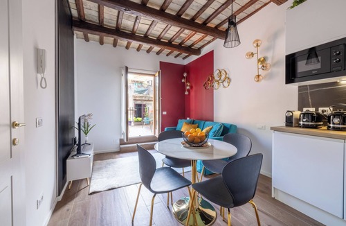 Rione VI Parione Apartment | Flower Terrace – Campo de’ Fiorin- Panoramic terrace in the heart of Rome -