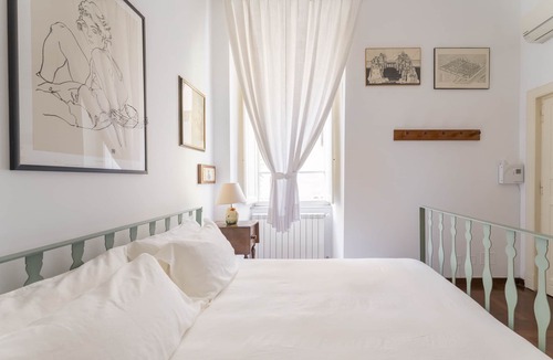 Vatican Bed & Breakfast | For My Friends B & B - Sun Room
