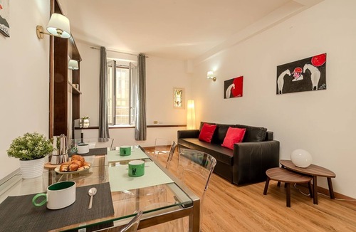 Rione IV Campo Marzio Apartment | Frattina Sky Apartment Spanish Steps