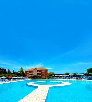 Isola di Capo Rizzuto Hotel | Fruit Village Capo Rizzuto S Antonio