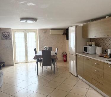 Fuorigrotta Apartment | Fuorigrotta house