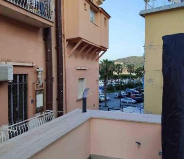 Gaeta House | Gaeta rHOMEo