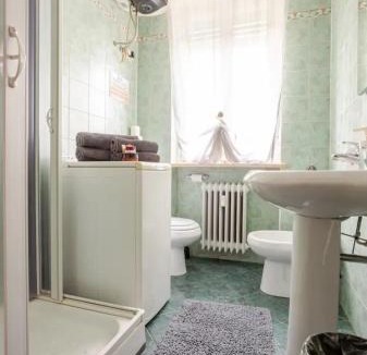 Santhia Apartment | Galileo Train Station Welcome A&A