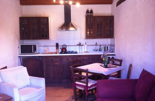 Amandola Apartment | Garden View @ The Hideaway Farmhouse, Amandola, Le Marche