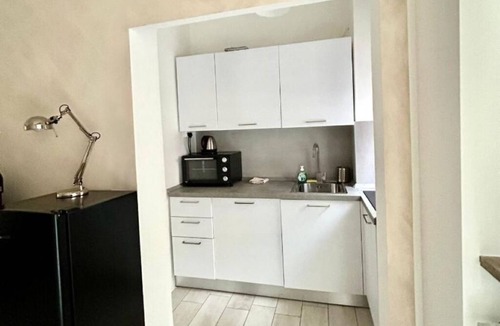 Milan Apartment | Gemütliche Zweizimmerwohnung mit Kleinem Garten