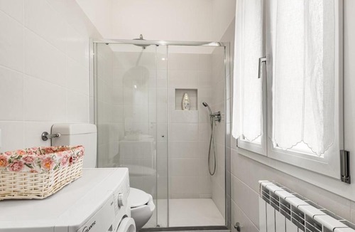 San Giuliano Milanese Apartment | General Hospital Linate Milan Bright Two Room Apartment
