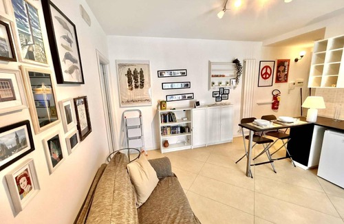 Numana Apartment | Gianluca apt [center, close to the beach, modern]
