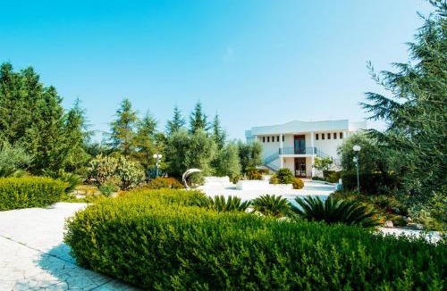 Trinitapoli Hotel | Giardino Degli Ulivi Resort Masseria