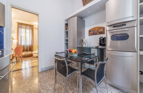 Prati Apartment | Giulio Cesare Lovely Apartment