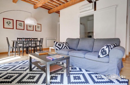 Rione II Trevi Apartment | Glamorous Trevi - Bookwedo