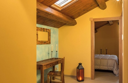 Corridonia House | Glicine apartment hydromassage pool wifi air conditioning private kitchen