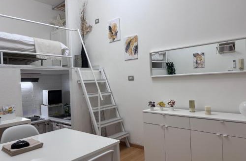 Trastevere House | Golden Suite - un piccolo loft nel cuore di Roma