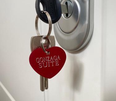 Fondi Apartment | Gonzaga Suite