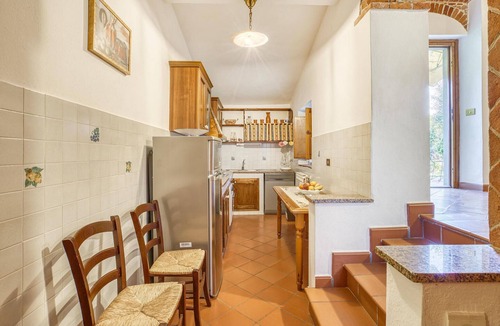 Alberoro Apartment | Gorgeous apartment in Monte San Savino -AR- with WiFi