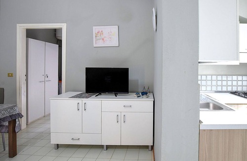 Drapia Apartment | Gorgeous apartment in Drapia with swimming pool