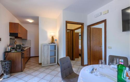 Montemonaco Apartment | Gorgeous Apartment In Montemonaco