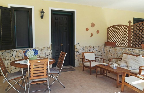 Marina di Ascea Villa | Gorgeous cottage just 70 m from the long, fine sandy shoreline of Ascea Marina