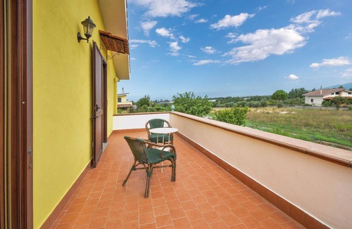 Carano House | Gorgeous home in Carano with kitchen