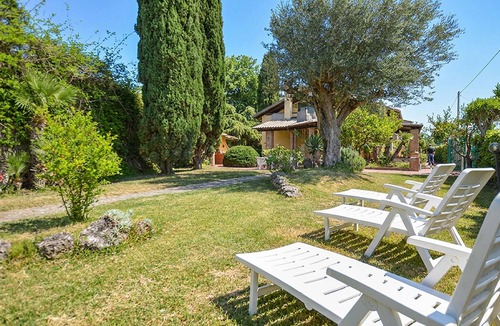 Paestum House | Gorgeous home in Paestum with WiFi