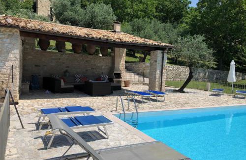 Ripabottoni House | Gorgeous Mansion in Ripabottoni with Swimming Pool