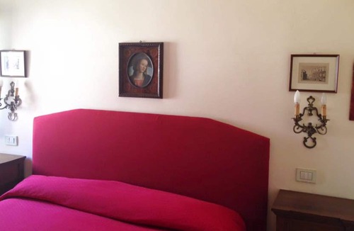 Todi Apartment | Gorgeous typical historic apartment with views and outdoor landing with table