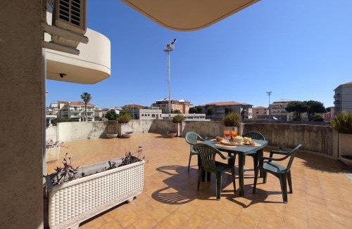 Porto San Giorgio Apartment | -Grande terrazza- WiFi AC 8 posti letto