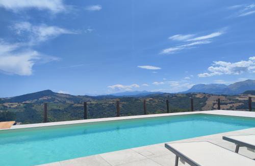 Penna San Giovanni Apartment | GrazieSole Agriturismo pietra