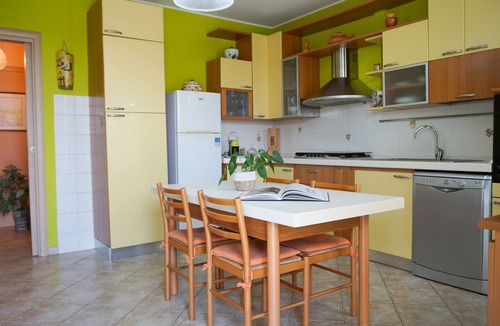 Diano d'Alba Apartment | GREEN SUNNY with garden surrounded by nature