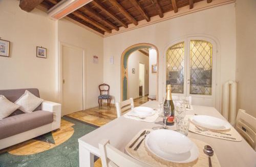 Rione IV Campo Marzio Apartment | Gregoriana Suite
