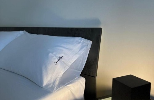 Praia a Mare Bed & Breakfast | Grenada Home