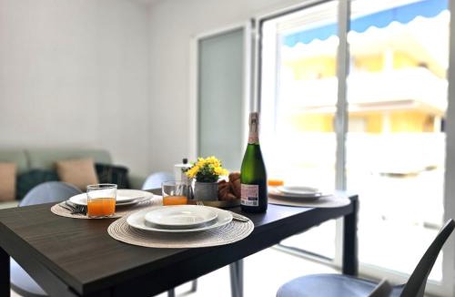 Tortoreto Lido Apartment | Grey House 5 100mt dal mare