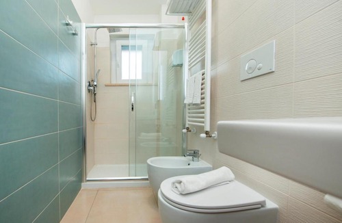 Guidonia Montecelio Hotel | Gu Hotel