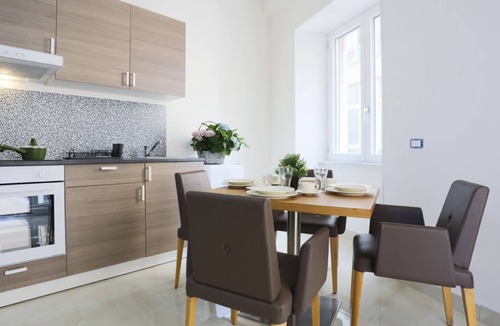 Salerno Apartment | GuesHost - Positano Apartment in Salerno