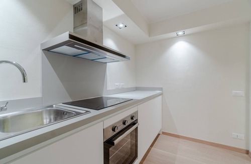 Sant'Ilario Apartment | GuestHost - 80 sqm apartment for 3 people, located on the ground floor (steps required for access). Just a 6-minute drive from Caprafico Beach, the accommodation is in Nervi, one of the most charming districts of Genoa, known for its parks, historic vill