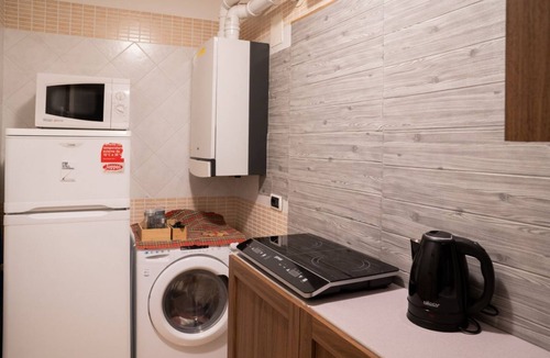 Ravenna Apartment | GuestHost - A cozy and practical apartment of approximately 70 square meters, perfect for three people, located on the second floor of a renovated historic building (NO elevator).The property is located in the heart of Ravenna, right in the historic cent