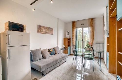 Perugia Apartment | GuestHost - Comfortable apartment equipped with all comforts to accommodate up to 3 people, located a stone's throw from Fontivegge Station (80 meters) and a 5-minute walk from Pescaia Park. It is located in a quiet residential area well equipped with al