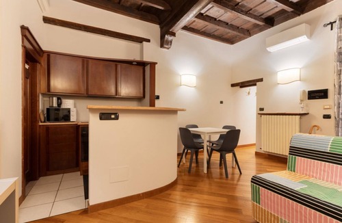 Ticinese Apartment | GuestHost - Cozy and comfortable 67 square meters apartment, perfect for five people, located on the first floor of a building (NO elevator).The property is just steps from Milan's Policlinico Hospital and the Crocetta (M3) and Sforza Policlinico (M4) me
