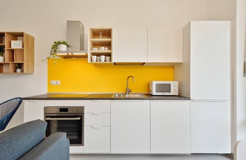 Lingotto Apartment | GuestHost - Cozy apartment perfect for 2 people is located just a few meters from the Metro Carducci with which you can easily reach Porta Nuova Station, Porta Susa Station, Lingotto Fiere. We are also a stone's throw from the hospitals area (CTO, Moline