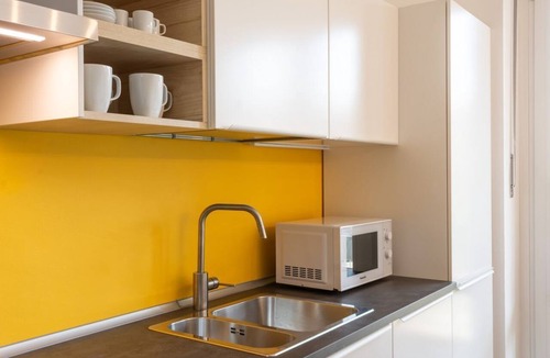 Lingotto Apartment | GuestHost - Cozy apartment perfect for 2 people is located just a few meters from the Metro Carducci with which you can easily reach Porta Nuova Station, Porta Susa Station, Lingotto Fiere. We are also a stone's throw from the hospitals area (CTO, Moline