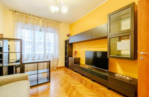 Santa Rita Apartment | GuestHost - Cozy Apartment - Live Turin in Style!