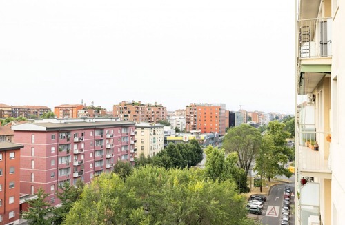 Rottole Apartment | GuestHost - Cozy studio apartment of about 30 square meters, able to accommodate up to 3 people, located on the seventh floor of a building with elevator (NOT suitable for disabled people).The property is located in the Cimiano district, just 5 minutes w