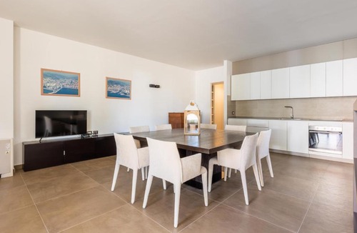Perugia Apartment | GuestHost - Exclusive Perugia Getaway - Apartments with Shared Pool & Parking