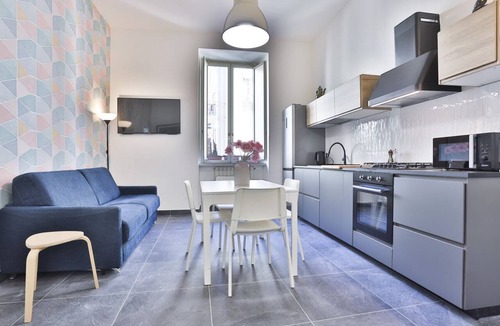 Naples City Centre Apartment | GuestHost - Garibaldi huge and cozy apartment