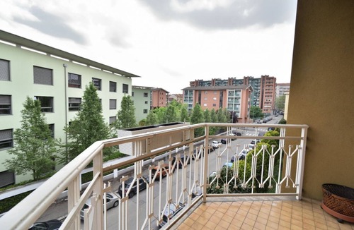 Vanchiglietta Apartment | GuestHost - Maison Jelfb