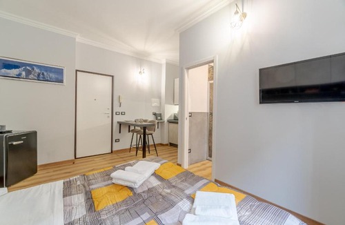 Parella Apartment | GuestHost - MM Pozzo Strada Mini Subway Studio