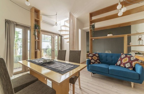 Universita Apartment | GuestHost - Quiet and bright 50sqm studio apartment able to accommodate up to 2 people.Located on the ground floor of a recently built building, the apartment is a few minutes walk from Tiburtina station and the metro stop.Quiet apartment ideal for smart