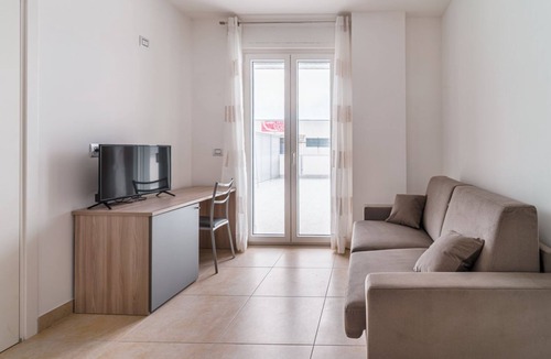 Trani Apartment | GuestHost - Scaringi Palace Trani - Room 9A