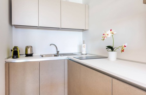 Municipio 3 Apartment | GuestHost - Sea view Apartment with balcony!
